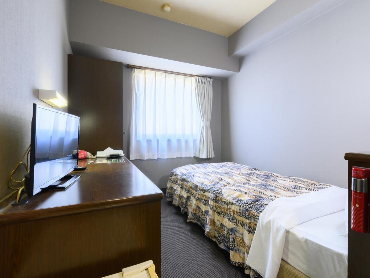 Tabist Iwata Station Hotel מראה חיצוני תמונה